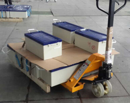 <a href='http://m.westfieldfloors.com' title='電池運(yùn)輸' >電池運(yùn)輸</a>