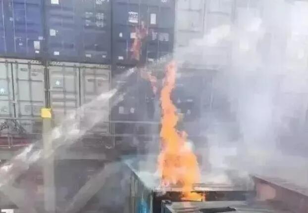 鋰<a href='http://m.westfieldfloors.com' title='電池海運(yùn)' >電池海運(yùn)</a>