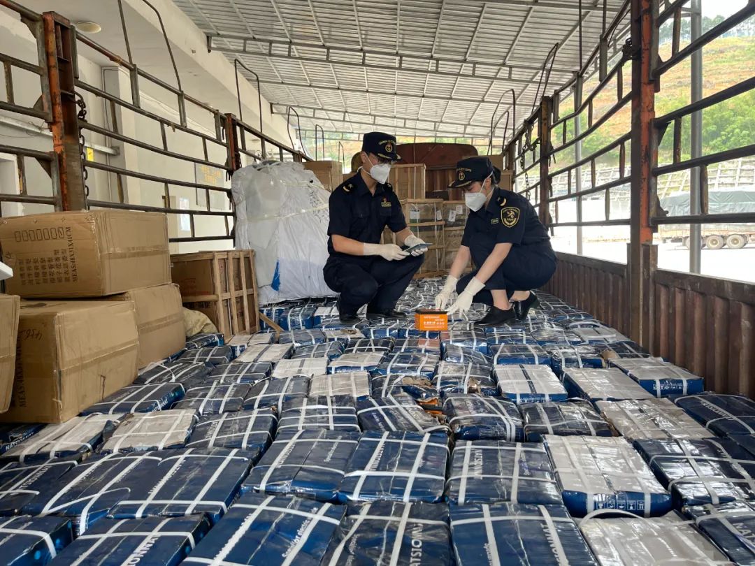 鉛酸<a href='http://m.westfieldfloors.com' title='電池海運(yùn)' >電池海運(yùn)</a>