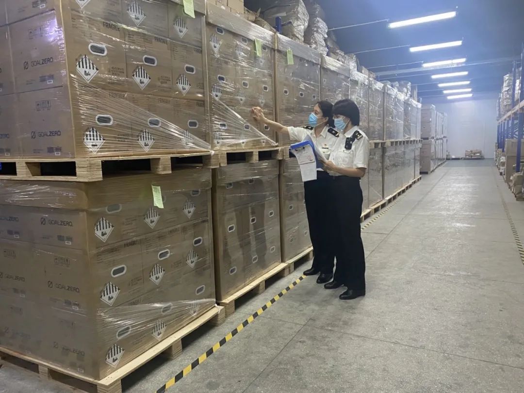 鋰<a href='http://m.westfieldfloors.com' title='電池海運(yùn)' >電池海運(yùn)</a>